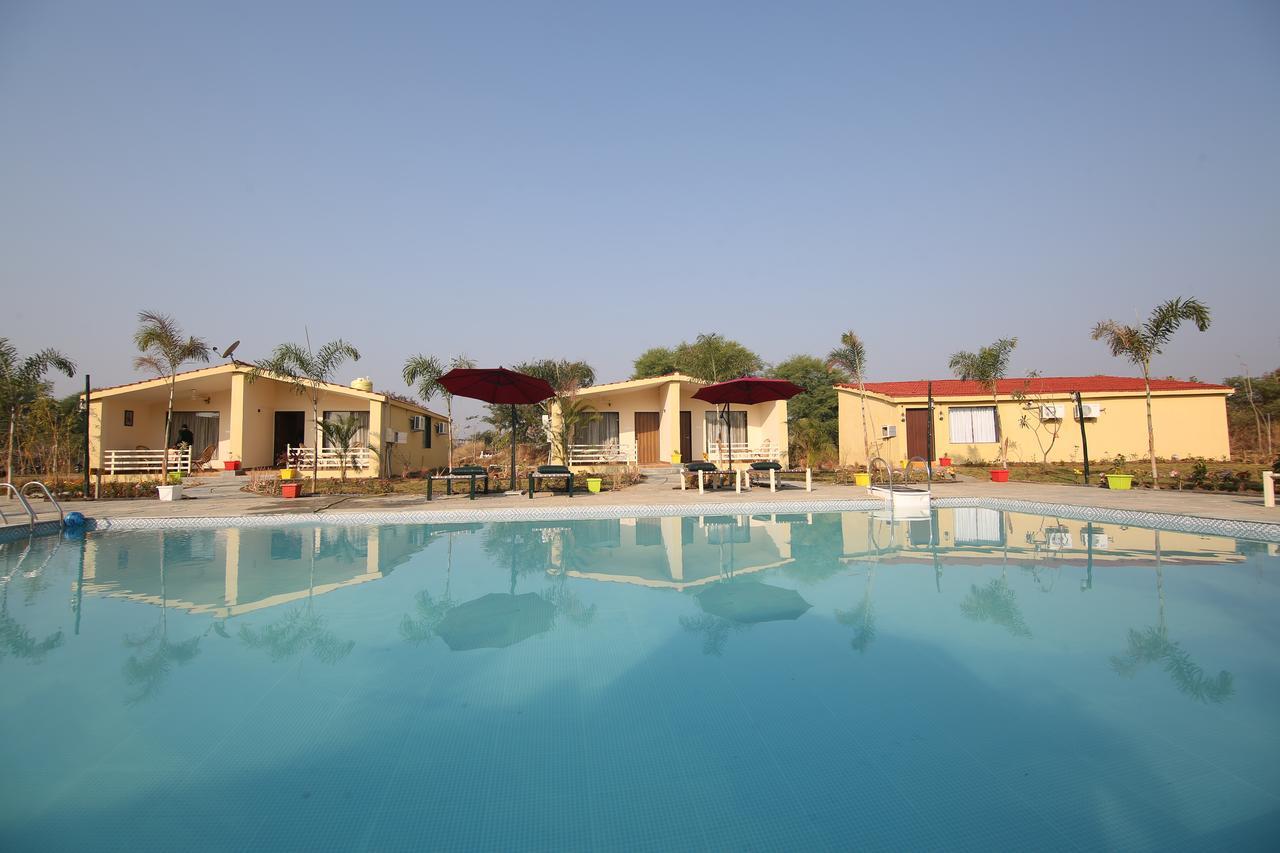 7 Tigers Resort Tadoba Kolāra Buitenkant foto