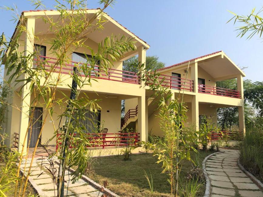 7 Tigers Resort Tadoba Kolāra Buitenkant foto